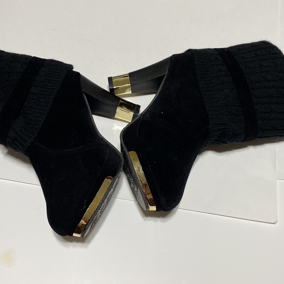 Black boots unworn with gold trim size 40 - Picture 5 of 11